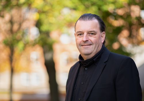 Prof. Dr. rer. nat. Roland Schnurpfeil – Studiengangsleiter Biomedizinische Technik (BMT)
