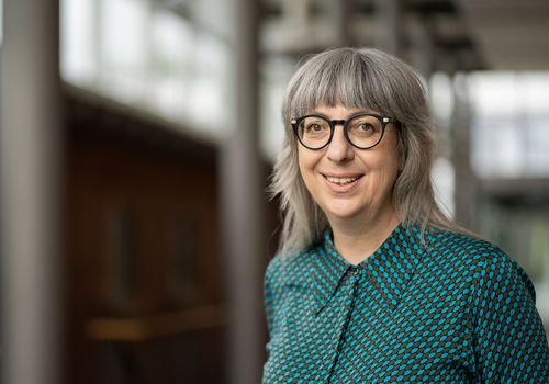 Prof. Verena Kraemer – Stellvertretende Frauenbeauftragte Fakultät Medien
