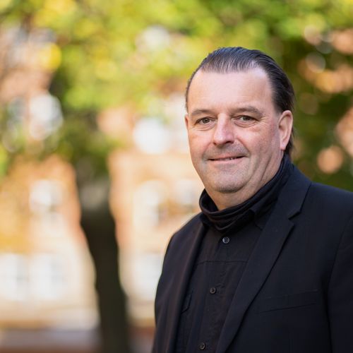 Prof. Dr. rer. nat. Roland Schnurpfeil – Professor Public Relations und Unternehmenskommunikation (PUK)