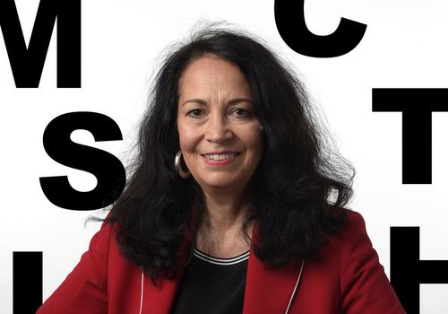 Sabine McIntosh – Lehrkraft für besondere Aufgaben Interkulturelles Management (IKM)