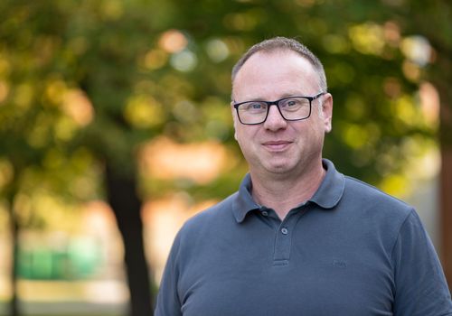 Dipl.-Ing. (FH) Robert Nierlich, MBA, M.Eng. – Laboringenieur Media Systems Engineering (MSE)