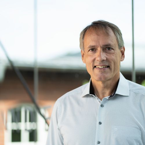 Prof. Dr. (University of Phoenix) Bernd Heesen – Studiengangsleitung Internationales Management (BIM)