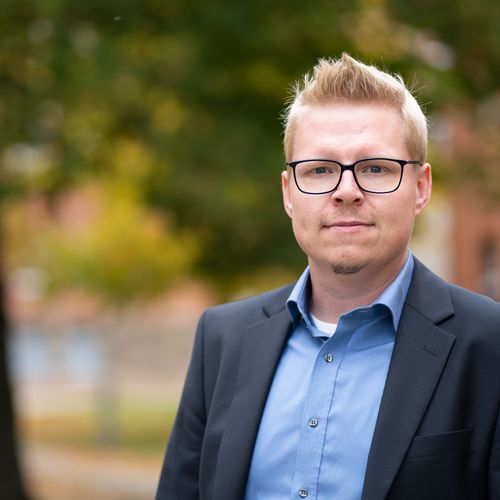 Prof. Dr.-Ing. Simon Hufnagel – Koordinator der Fakultät Technik Zentrum für angewandte KI und Transfer (AN[ki]T)