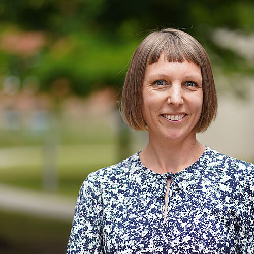 Dr. Anne Kathrin Buhmann – Leiterin Bereich Forschung & Transfer (SFT)