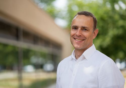 Prof. Dr. Bernhard Volz – Professor Datenschutz und IT-Sicherheit (DIS)