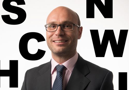 Prof. Dr. Oliver Schwindler – 
