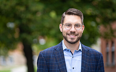 Prof. Dr. Simon Gollisch