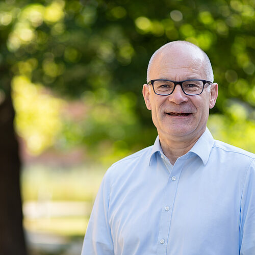 Prof. Dr.-Ing. Michael Müller – 