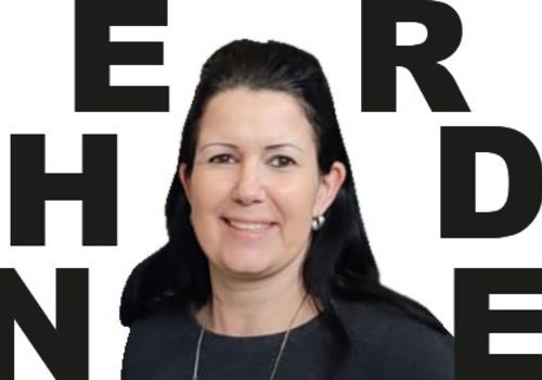 Nancy Herde – Fakultätsassistentin Wirtschaft