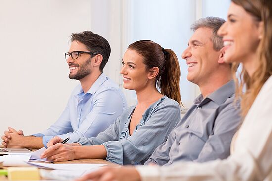 Lehrgänge, Seminare und Workshops