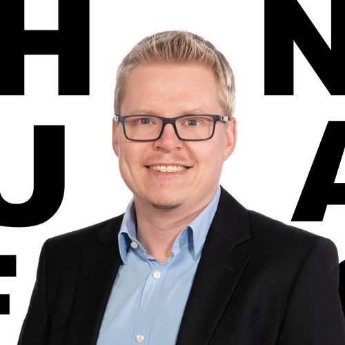 Prof. Dr.-Ing. Simon Hufnagel – Professor Künstliche Intelligenz und Kognitive Systeme (KIK)